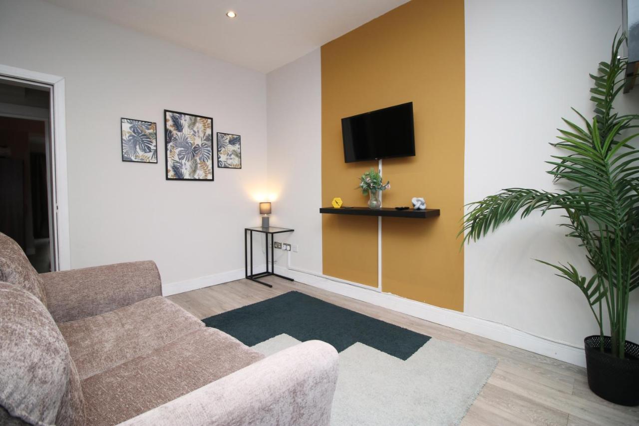 Appartamento New 1 Bed Flat Next To Roath Park W/Street Parking Cardiff Esterno foto